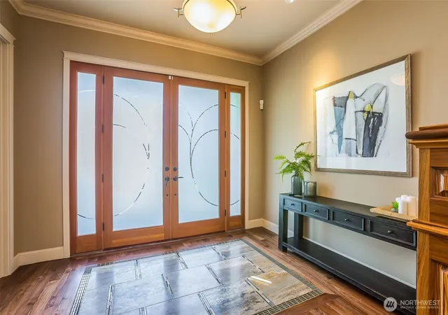 Photo 4 of Single family home for sale at 317 1st Street, Kirkland, WA 98033 | MLS# NWM2558176 | Listing updated on 2026-09-23