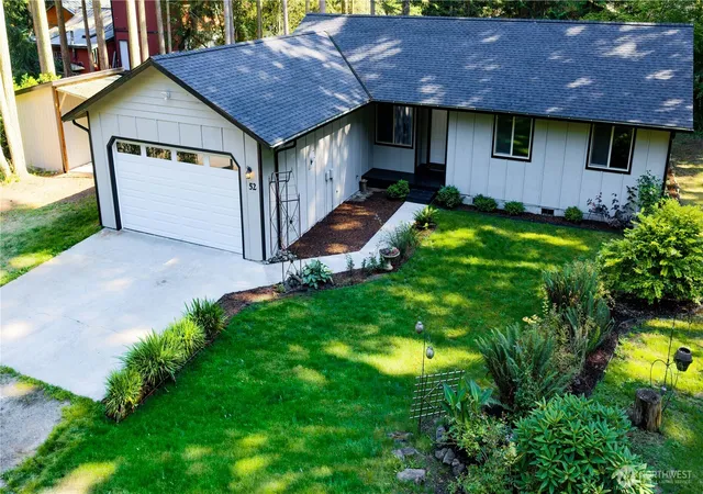 Photo 3 of Single family home for sale at 52 Penny Ln, Port Townsend, WA 98368 | MLS# NWM2558178 | Listing updated on 2026-09-23