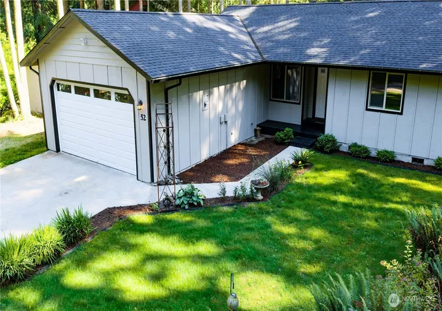 Photo 4 of Single family home for sale at 52 Penny Ln, Port Townsend, WA 98368 | MLS# NWM2558178 | Listing updated on 2026-09-23