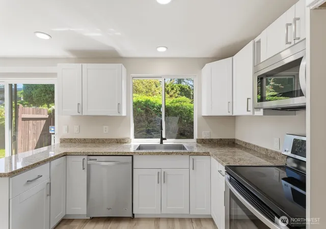 Photo 3 of Townhouse for sale at 5311 188th Street SW #C-10, Lynnwood, WA 98037 | MLS# NWM2558180 | Listing updated on 2026-09-23