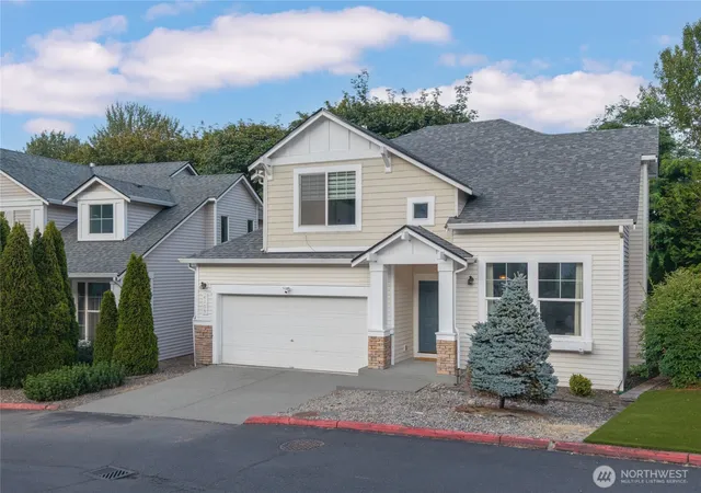 Photo 2 of Townhouse for sale at 4109 S 220th Place #18, Kent, WA 98032 | MLS# NWM2558214 | Listing updated on 2026-09-23