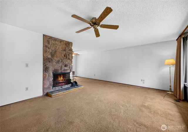 Photo 2 of Single family home for sale at 6218 99th Street Ct E, Puyallup, WA 98373 | MLS# NWM2558227 | Listing updated on 2026-09-23