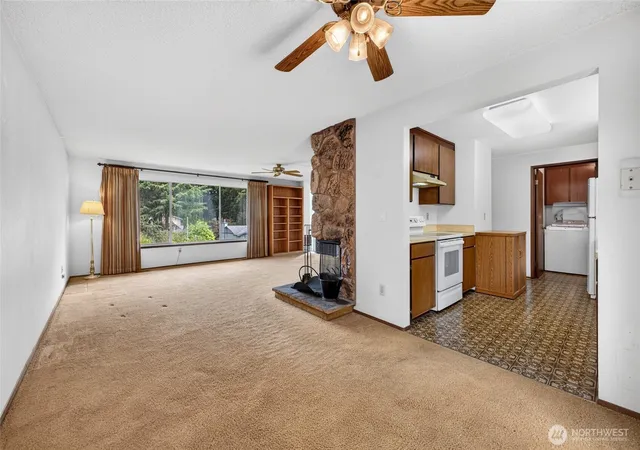 Photo 3 of Single family home for sale at 6218 99th Street Ct E, Puyallup, WA 98373 | MLS# NWM2558227 | Listing updated on 2026-09-23