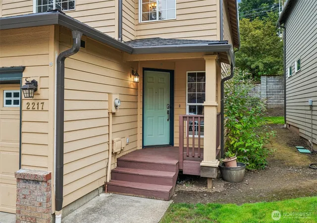 Photo 3 of Townhouse for sale at 2217 Ne 137th Court, Vancouver, WA 98684 | MLS# NWM2558244 | Listing updated on 2026-10-01