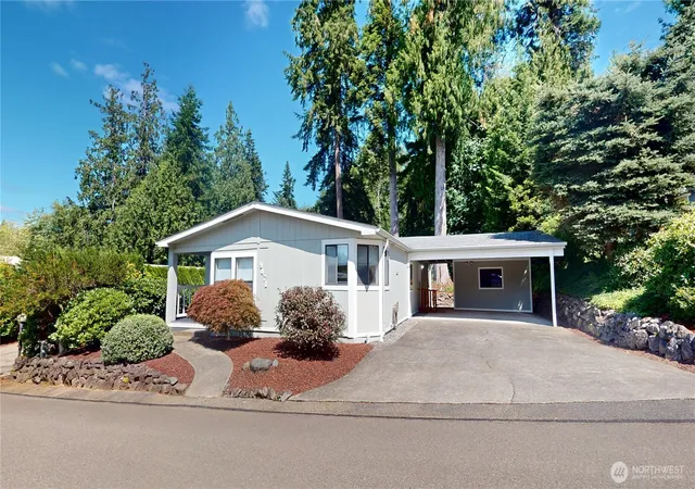 Photo 1 of Sale Pending at 9470 Silver Crk Ln #44, Bremerton, WA 98311 | MLS# NWM2558252 | Listing updated on 2026-10-01