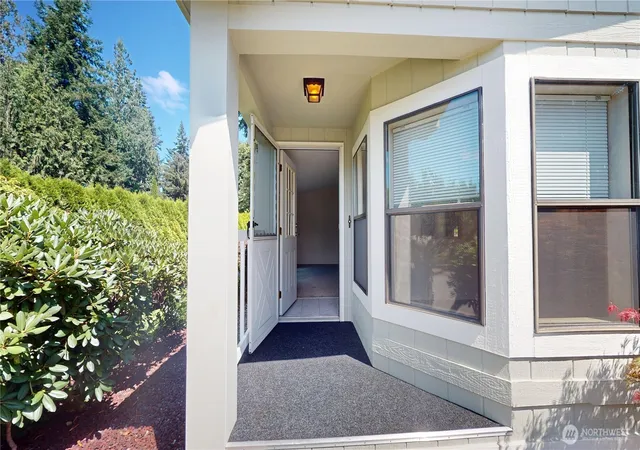 Photo 2 of Sale Pending at 9470 Silver Crk Ln #44, Bremerton, WA 98311 | MLS# NWM2558252 | Listing updated on 2026-10-01