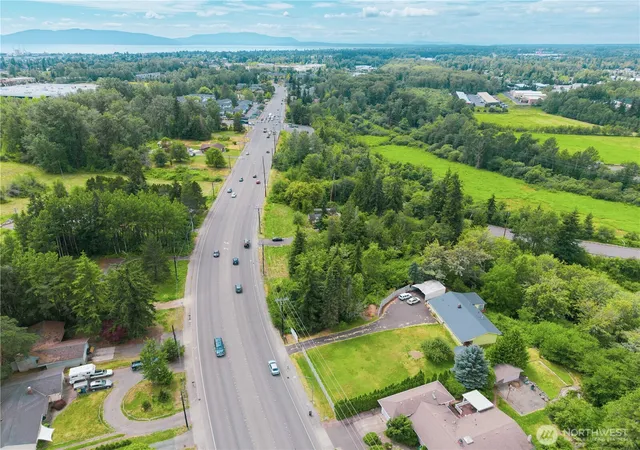 Photo 3 of Single family home for sale at 2501 E Sunset Dr, Bellingham, WA 98226 | MLS# NWM2558255 | Listing updated on 2026-09-23