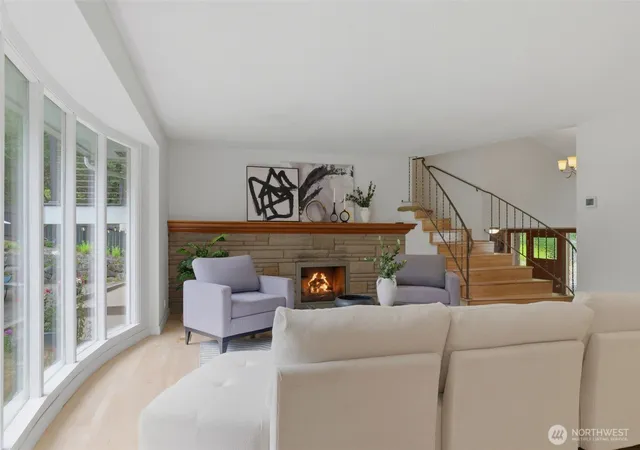 Photo 4 of Sale Pending at 1024 Daniels Dr, Fircrest, WA 98466 | MLS# NWM2558272 | Listing updated on 2026-10-01