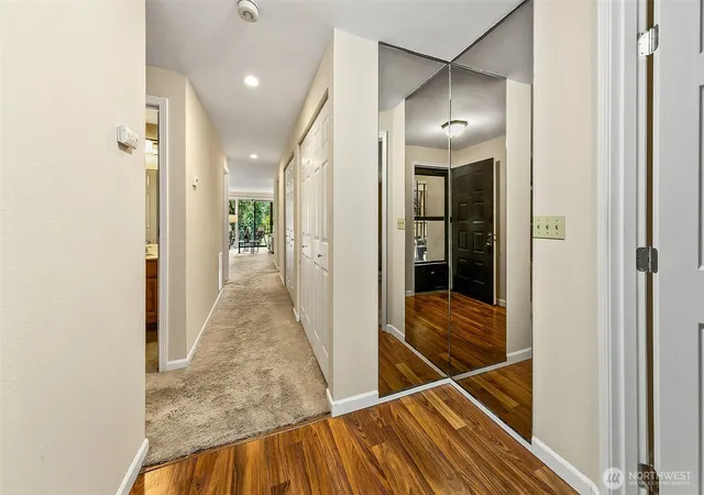 Photo 4 of Condo for sale at 16929 Inglewood Rd NE #C302, Kenmore, WA 98028 | MLS# NWM2558314 | Listing updated on 2026-09-23