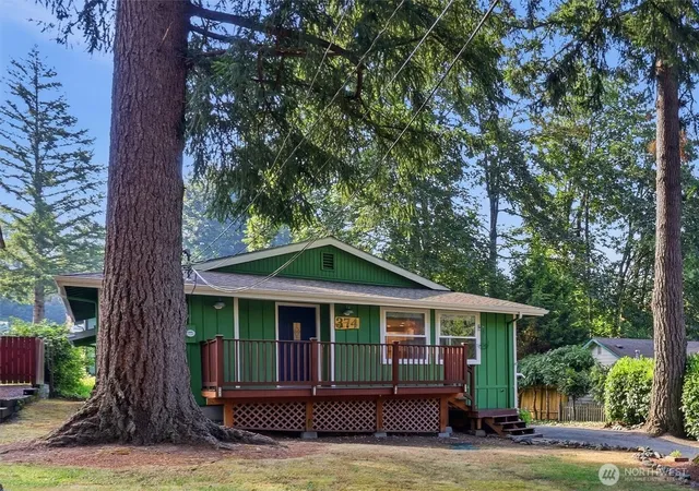 Photo 1 of Sale Pending at 374 Echo Ln, Sedro Woolley, WA 98284 | MLS# NWM2558315 | Listing updated on 2026-09-25