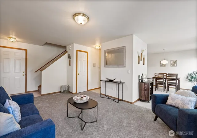 Photo 4 of Sale Pending at 808 13th Street SE #E, Puyallup, WA 98372 | MLS# NWM2558331 | Listing updated on 2026-09-27