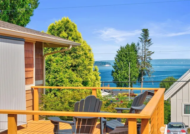 Photo 3 of Single family home for sale at 19061 Harris Ave Ne, Suquamish, WA 98392 | MLS# NWM2558344 | Listing updated on 2026-09-23