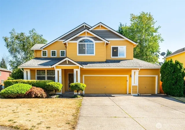 Photo 1 of Single family home for sale at 18825 Se 22nd Circle, Vancouver, WA 98683 | MLS# NWM2558376 | Listing updated on 2026-10-02
