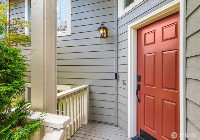 Photo 4 of Single family home for sale at 6920 179th Street Ct E, Puyallup, WA 98375 | MLS# NWM2558382 | Listing updated on 2026-09-30