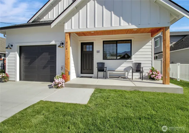 Photo 3 of Single family home for sale at 716 Givens Lot 34&35 Ave, Darrington, WA 98241 | MLS# NWM2558402 | Listing updated on 2026-09-30