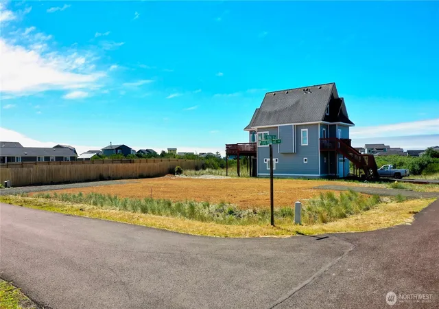 Photo 2 of Land for sale at 413 S Portal Loop Sw, Ocean Shores, WA 98569 | MLS# NWM2558409 | Listing updated on 2026-09-23