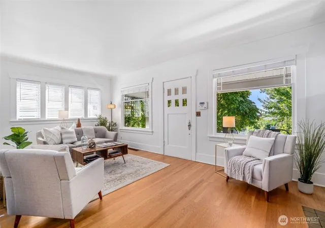 Photo 4 of Single family home for sale at 1928 9th Avenue W, Seattle, WA 98119 | MLS# NWM2558439 | Listing updated on 2026-09-26