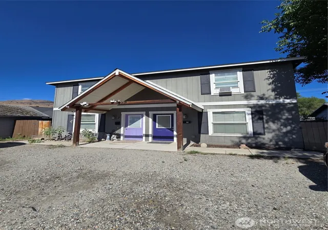 Photo 1 of Single family home for sale at 1402 Juniper St, Oroville, WA 98844 | MLS# NWM2558484 | Listing updated on 2026-09-23