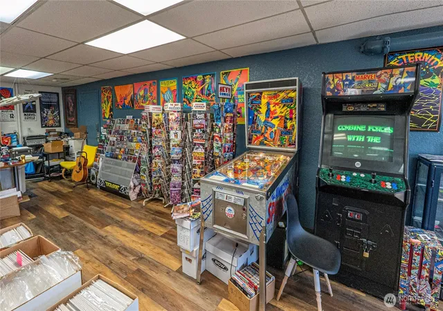 Photo 4 of Multi family home for sale at 5631 California Ave SW, Seattle, WA 98136 | MLS# NWM2558493 | Listing updated on 2026-09-23