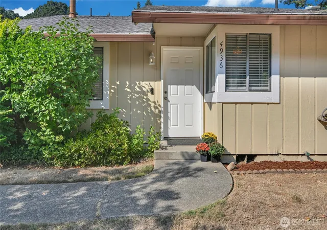 Photo 3 of Single family home for sale at 4936 Cottage Ln SE, Lacey, WA 98503 | MLS# NWM2558506 | Listing updated on 2026-07-24