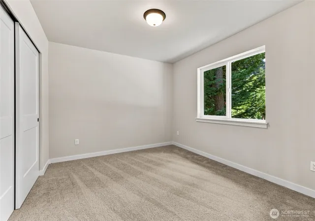 Photo 4 of Single family home for sale at 18042 Highland Ct SE, Yelm, WA 98597 | MLS# NWM2558513 | Listing updated on 2026-09-24