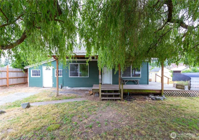 Photo 1 of Sale Pending at 806 Pacific St, Sedro Woolley, WA 98284 | MLS# NWM2558515 | Listing updated on 2026-09-18