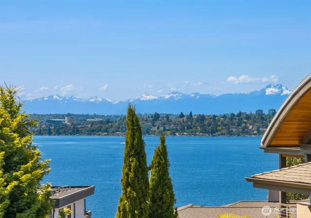 Photo 2 of Mansion for sale at 10410 Ne 58th Street, Kirkland, WA 98033 | MLS# NWM2558522 | Listing updated on 2026-09-30