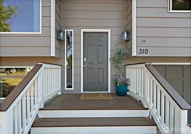 Photo 3 of Sale Pending at 310 Libby St, Sequim, WA 98382 | MLS# NWM2558583 | Listing updated on 2026-09-21
