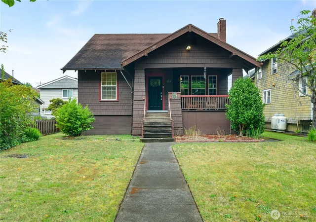 Photo 1 of Contingent at 312 W 2nd Street, Aberdeen, WA 98520 | MLS# NWM2558599 | Listing updated on 2026-09-23