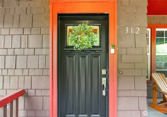 Photo 2 of Contingent at 312 W 2nd Street, Aberdeen, WA 98520 | MLS# NWM2558599 | Listing updated on 2026-09-23