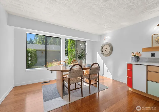 Photo 3 of Townhouse for sale at 11706 NE 105th Court, Kirkland, WA 98033 | MLS# NWM2558634 | Listing updated on 2026-09-28