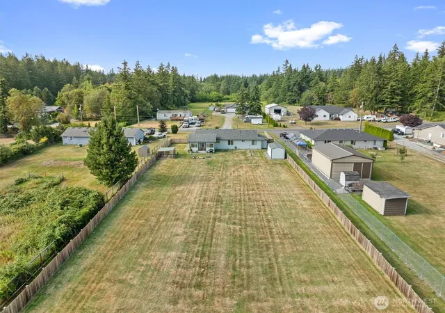 Photo 4 of Single family home for sale at 180 Kowntee St, Camano Island, WA 98282 | MLS# NWM2558676 | Listing updated on 2026-09-23