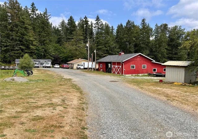 Photo 2 of Single family home for sale at 38519 Eatonville Cut Off Rd E, Eatonville, WA 98328 | MLS# NWM2558685 | Listing updated on 2026-09-23