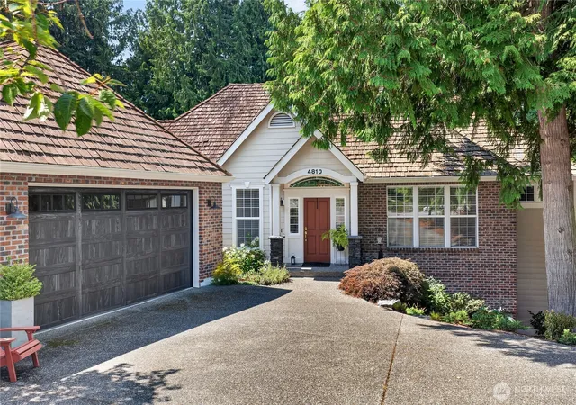 Photo 2 of Sale Pending at 4810 Green Hills Ct, Anacortes, WA 98221 | MLS# NWM2558698 | Listing updated on 2026-10-01