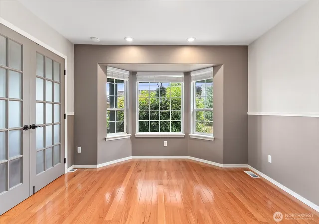 Photo 3 of Single family home for sale at 7614 138th Street Ct E, Puyallup, WA 98373 | MLS# NWM2558712 | Listing updated on 2026-09-29