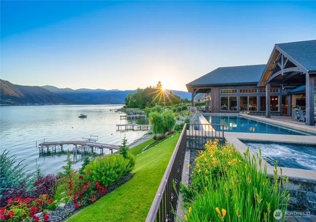 Photo 1 of Mansion for sale at 17 & 21 Moonlight Bay Ln, Chelan, WA 98816 | MLS# NWM2558714 | Listing updated on 2026-09-23