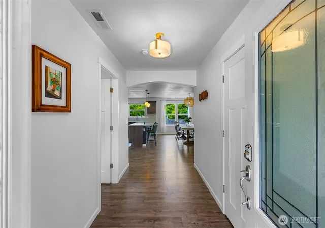 Photo 3 of Single family home for sale at 17152 Big Fir Pl, Mount Vernon, WA 98274 | MLS# NWM2558742 | Listing updated on 2026-09-23