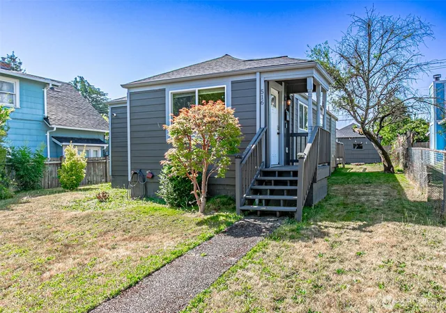 Photo 1 of Single family home for sale at 516 S 57th Street, Tacoma, WA 98408 | MLS# NWM2558814 | Listing updated on 2026-09-23