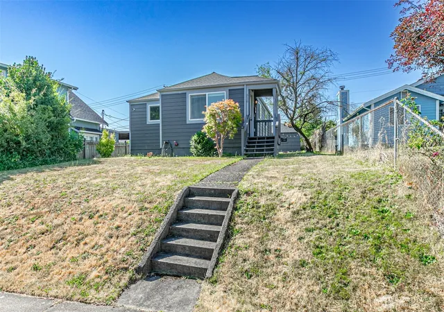 Photo 2 of Single family home for sale at 516 S 57th Street, Tacoma, WA 98408 | MLS# NWM2558814 | Listing updated on 2026-09-23