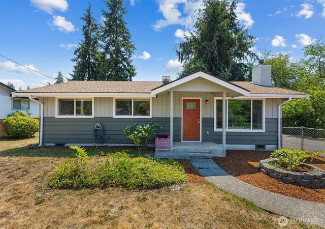 Photo 1 of Sale Pending at 422 167th Street S, Spanaway, WA 98387 | MLS# NWM2558847 | Listing updated on 2026-09-25