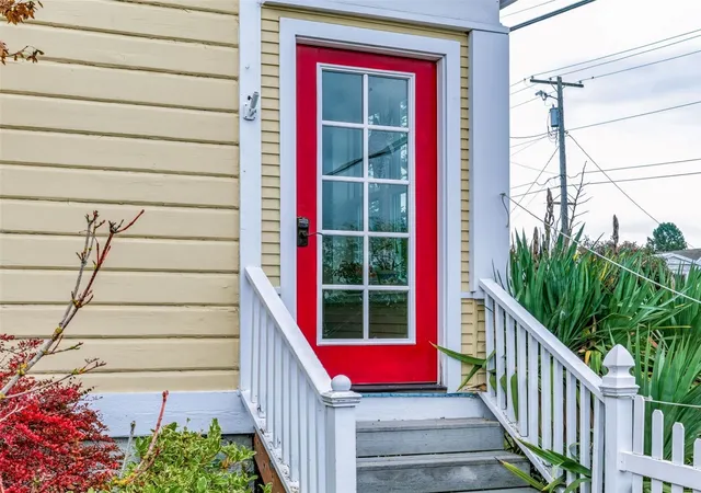 Photo 2 of Single family home for sale at 1740 Lawrence St, Port Townsend, WA 98368 | MLS# NWM2558875 | Listing updated on 2026-10-28