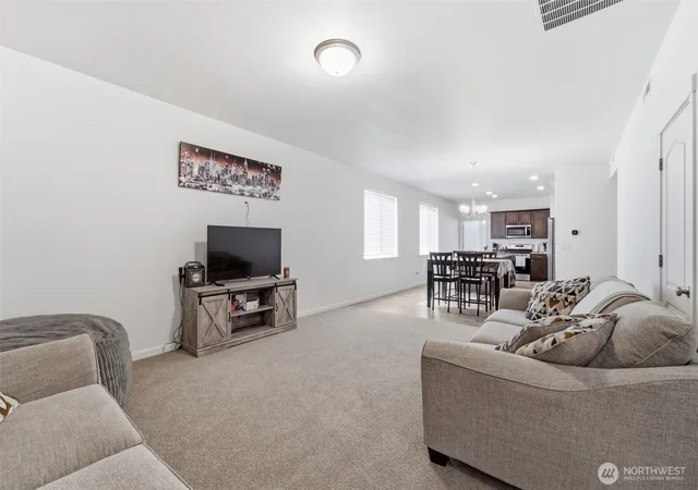 Photo 2 of Single family home for sale at 403 Emerald Ave, Grandview, WA 98930 | MLS# NWM2558887 | Listing updated on 2026-09-23