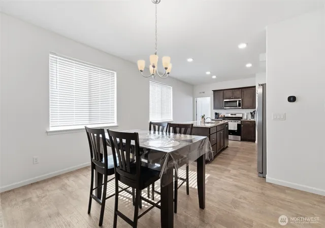 Photo 4 of Single family home for sale at 403 Emerald Ave, Grandview, WA 98930 | MLS# NWM2558887 | Listing updated on 2026-09-23