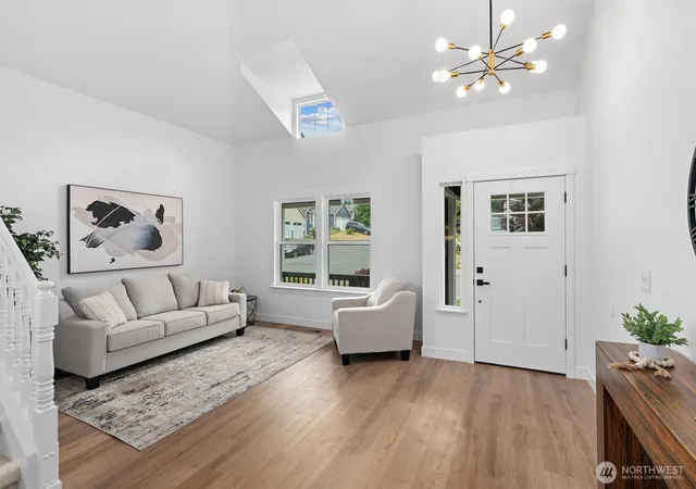 Photo 3 of Single family home for sale at 18515 147th Court SE, Renton, WA 98058 | MLS# NWM2558890 | Listing updated on 2026-10-02