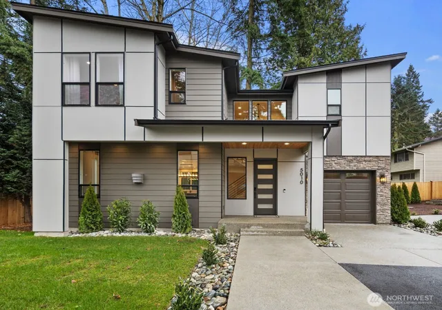 Photo 1 of Single family home for sale at 5010 114th Avenue Ne, Kirkland, WA 98033 | MLS# NWM2558902 | Listing updated on 2026-09-26