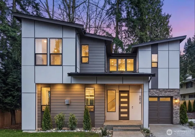 Photo 3 of Single family home for sale at 5010 114th Avenue NE, Kirkland, WA 98033 | MLS# NWM2558902 | Listing updated on 2026-09-26