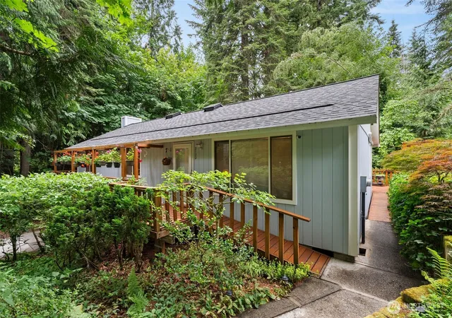 Photo 2 of Sale Pending at 3133 78th Avenue Se, Olympia, WA 98501 | MLS# NWM2558910 | Listing updated on 2026-08-06