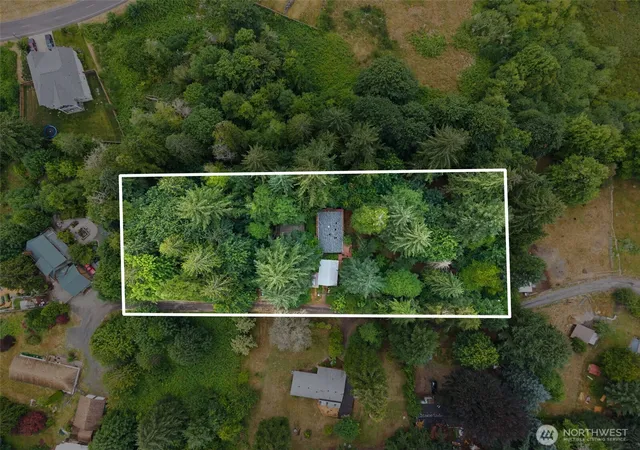 Photo 3 of Sale Pending at 3133 78th Avenue Se, Olympia, WA 98501 | MLS# NWM2558910 | Listing updated on 2026-08-06