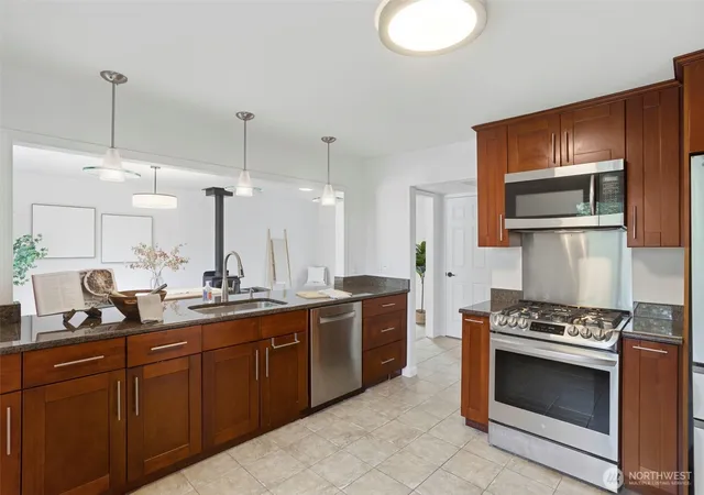 Photo 4 of Sale Pending at 19703 12th Avenue NE, Shoreline, WA 98155 | MLS# NWM2558916 | Listing updated on 2026-09-20