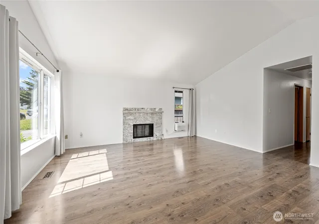 Photo 3 of Sale Pending at 27247 Manor Pl NW, Stanwood, WA 98292 | MLS# NWM2558938 | Listing updated on 2026-09-25